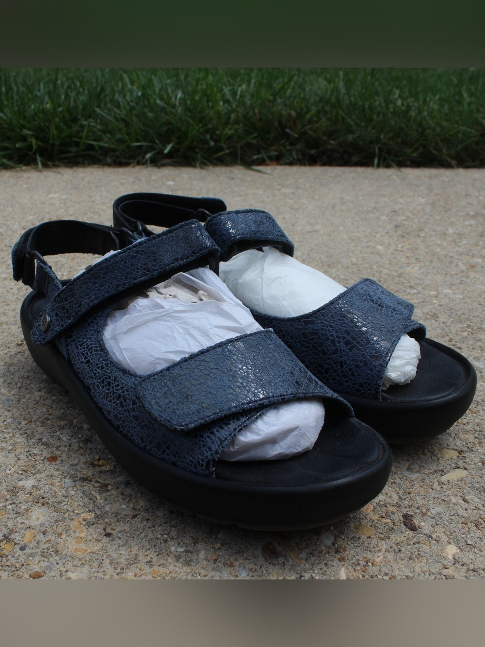 Wolky Rio Platform Textured Blue Leather Sandals Sz 8.5